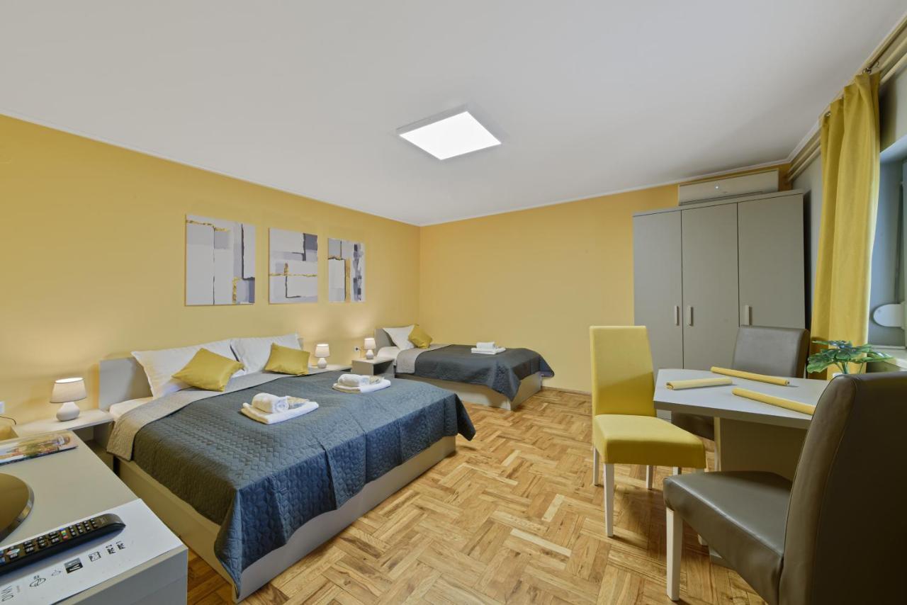 Dumalux Garden Apartment Subotica Luaran gambar